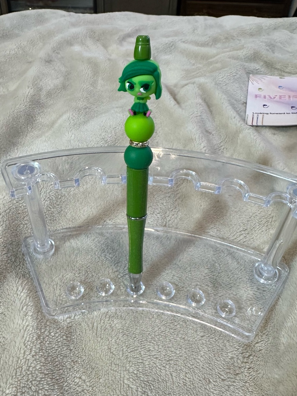 Beaded pen